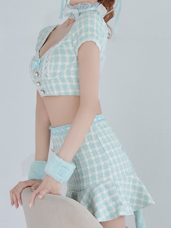 モデル：明日花キララ 　身長：162cm 　着用サイズ： Sサイズ