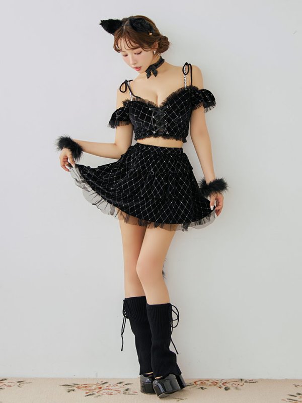 モデル：三上悠亜 身長：159cm　着用サイズ：Sサイズ