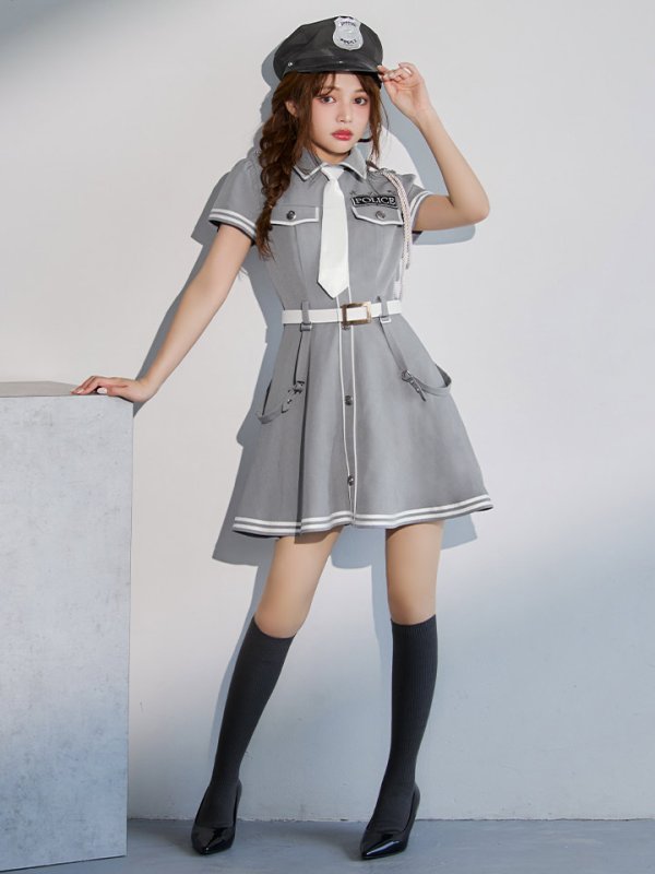 モデル：吉木千沙都 身長：158cm　着用サイズ：Sサイズ