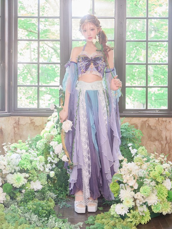 モデル：明日花キララ　身長：162cm　着用サイズ：Fサイズ