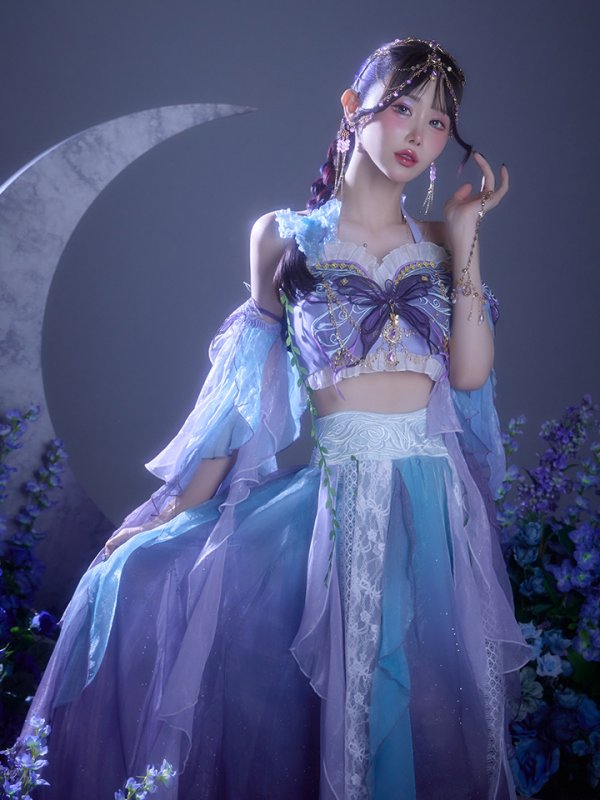 モデル：ゆりにゃ 身長：162cm 着用サイズ：Fサイズ
