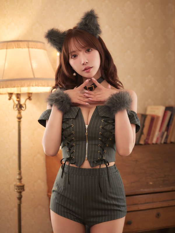 モデル：三上悠亜　身長159cm　着用サイズ：Sサイズ