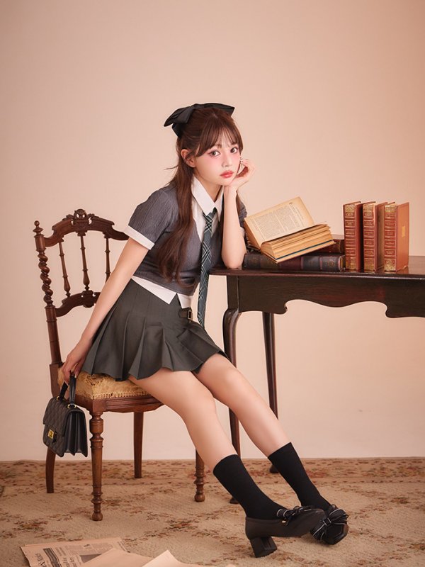 モデル：吉木千沙都（ちぃぽぽ）身長：158cm　着用サイズ：Sサイズ