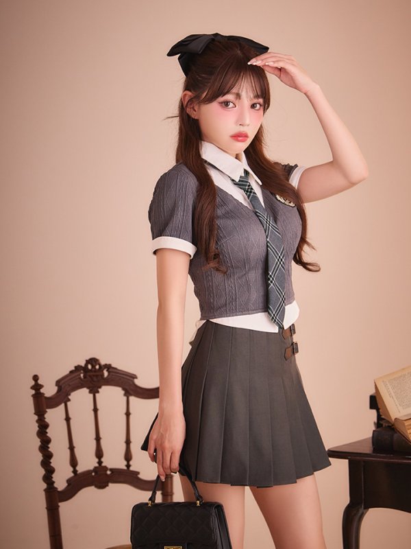 モデル：吉木千沙都（ちぃぽぽ）身長：158cm　着用サイズ：Sサイズ