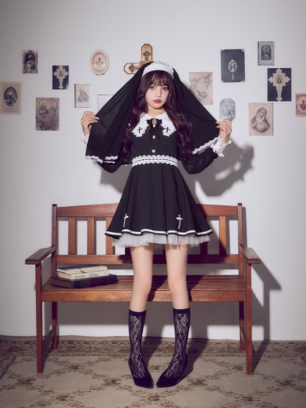 モデル：吉木千沙都（ちぃぽぽ）身長：158cm　着用サイズ：Sサイズ