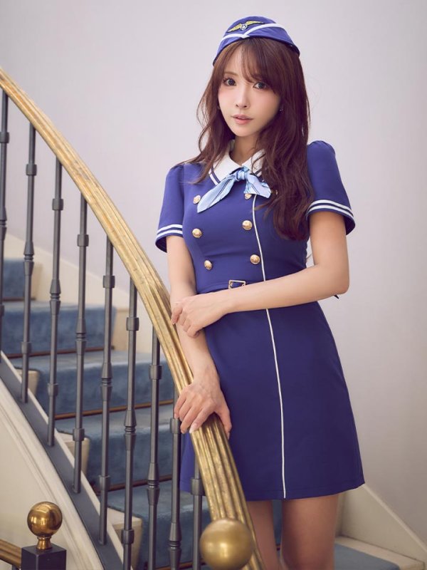 モデル：三上悠亜　身長：159cm　着用サイズ:Sサイズ