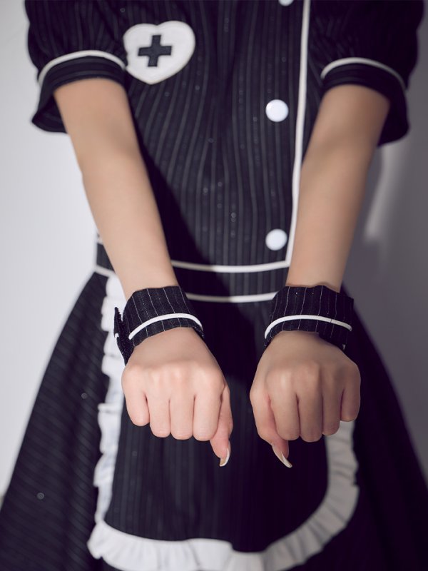 モデル：吉木千沙都（ちぃぽぽ）　身長：158cm　着用サイズ：Sサイズ
