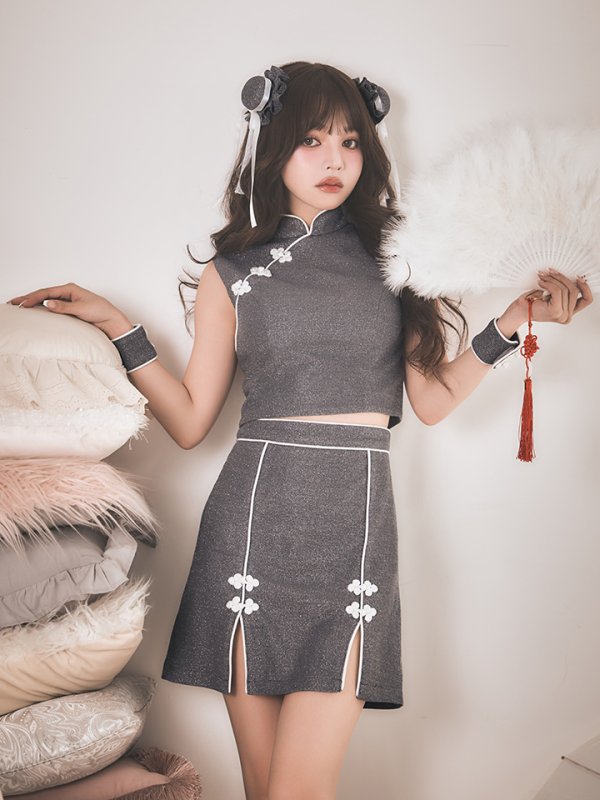 モデル：吉木千沙都（ちぃぽぽ）身長：158cm　着用サイズ：Sサイズ