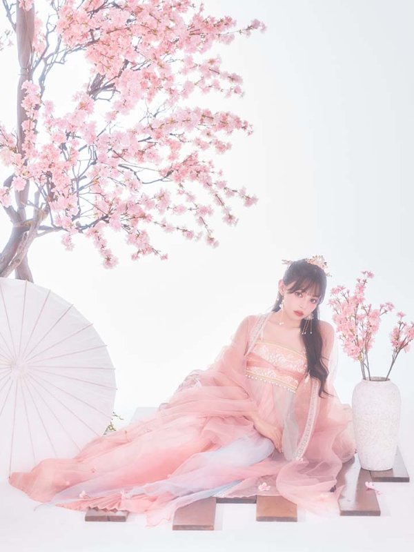 モデル：吉木千沙都（ちぃぽぽ）身長：158cm　着用サイズ：Fサイズ