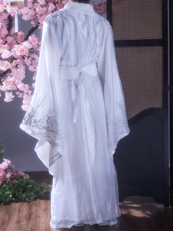 画像6: 【送料無料！】【ハロウィン】ホワイト×シルバー刺繍漢服【コスプレ5点SET】【Fサイズ】[OF03]今井暖大着用