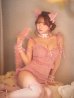 ピンク　モデル：三上悠亜　身長：159cm　着用サイズ：Sサイズ