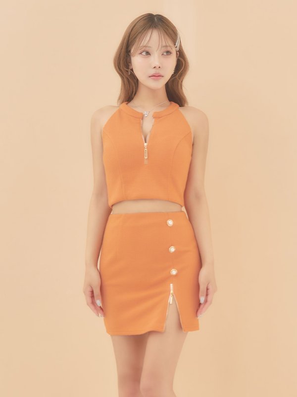 モデル：如月れい　身長：156cm　着用サイズ：Sサイズ