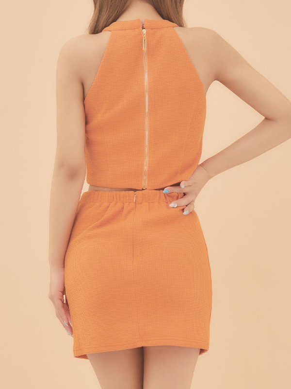 モデル：如月れい　身長：156cm　着用サイズ：Sサイズ