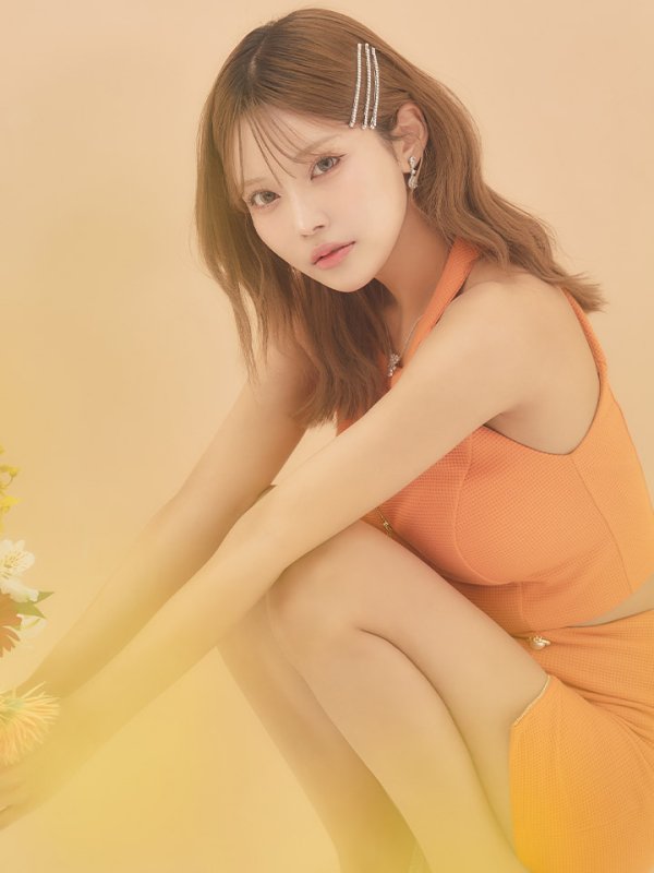 モデル：如月れい　身長：156cm　着用サイズ：Sサイズ