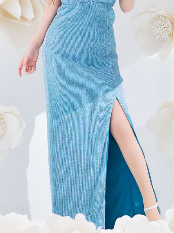 モデル：真優川咲　身長：159cm　着用サイズ：Sサイズ