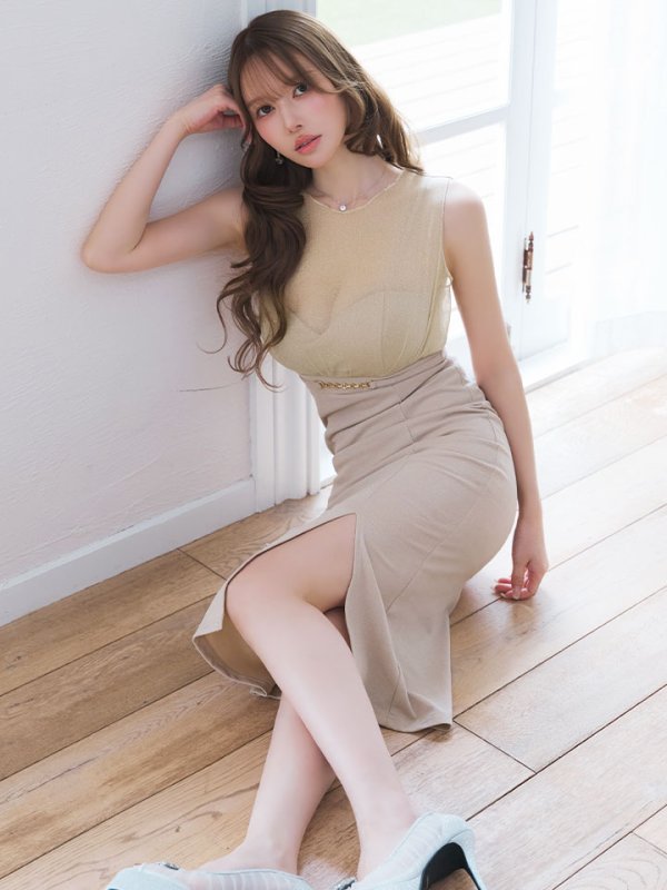 モデル：ゆめ　身長：160cm　着用サイズ：Sサイズ