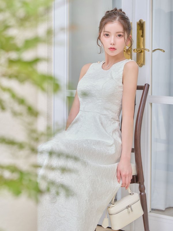 モデル：せいは　身長：161cm　着用サイズ：Sサイズ