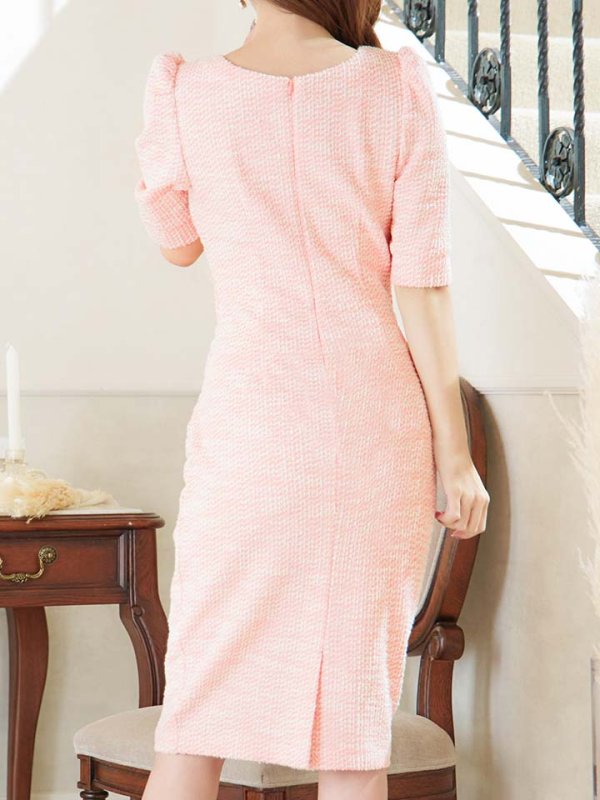 モデル：杉山佳那恵　身長：159cm　着用サイズ：Sサイズ