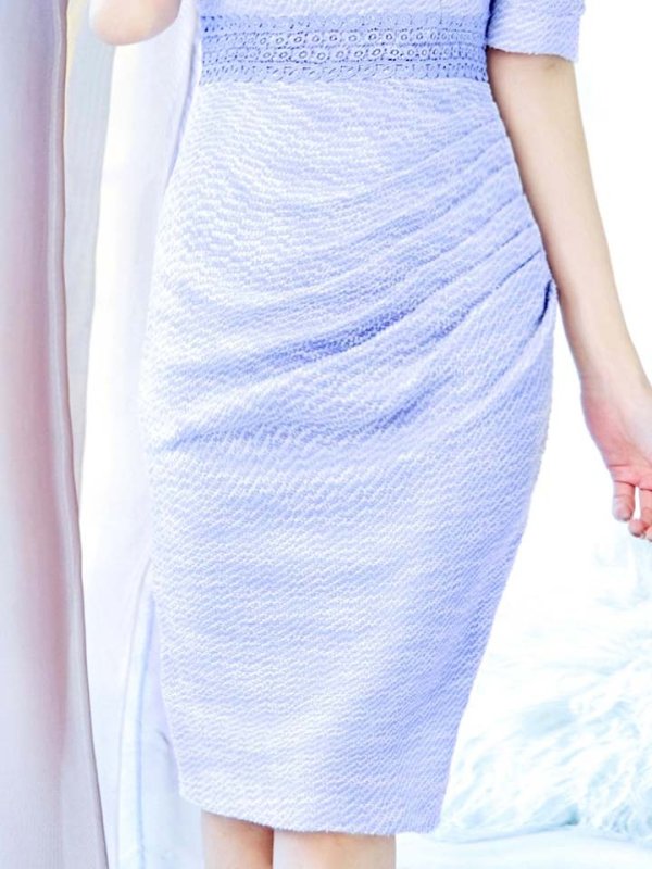 モデル：杉山佳那恵　身長：159cm　着用サイズ：Sサイズ