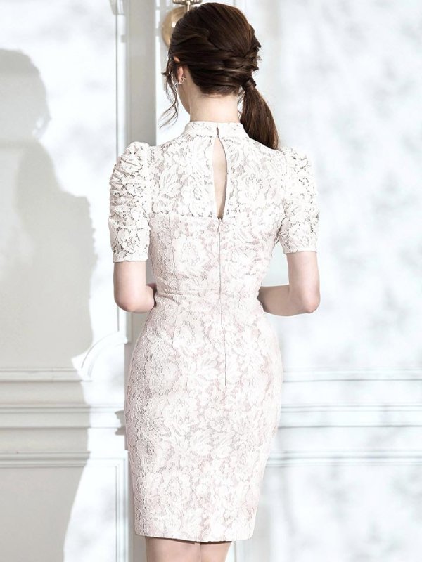 モデル：桜伊みやこ　身長：168cm　着用サイズ：Sサイズ