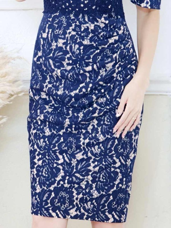 モデル：杉山佳那恵　身長：159cm　着用サイズ：Sサイズ