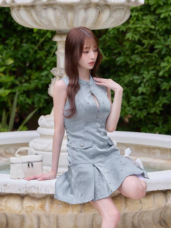 モデル：天海りこ　身長：156cm　着用サイズ：Sサイズ
