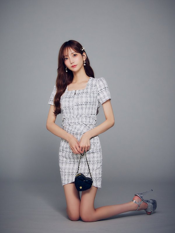 モデル：あすか　身長：170cm　着用サイズ：Sサイズ