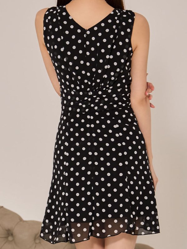 モデル：ももか　身長：156cm　着用サイズ：Sサイズ