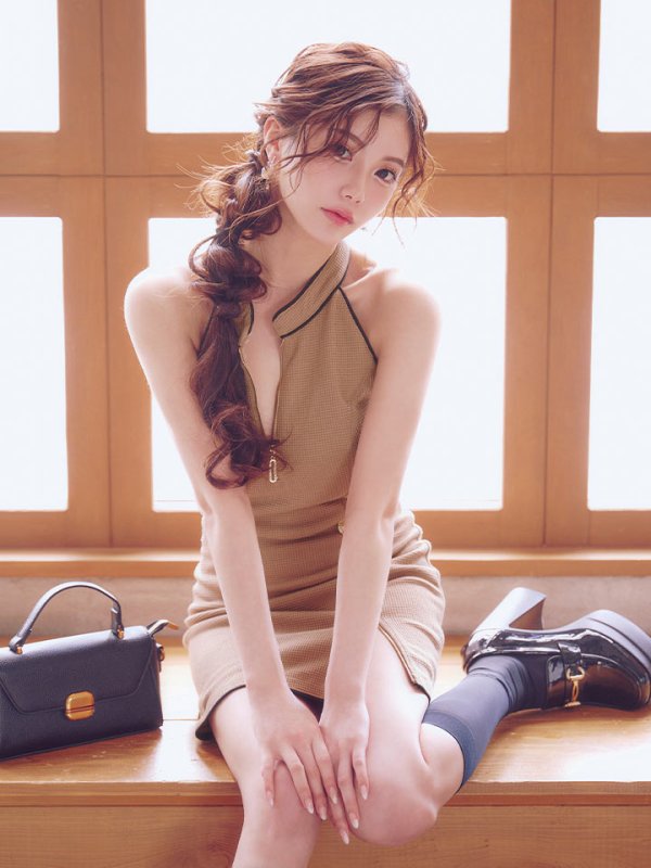 モデル：せいは　身長：161cm　着用サイズ：Sサイズ