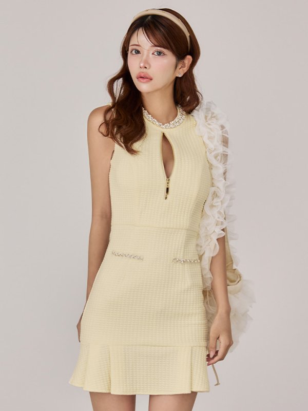 モデル：まりん　身長：163cm　着用サイズ：Sサイズ