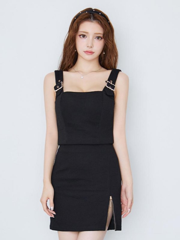 モデル：ももか　身長：156cm　着用サイズ：Sサイズ