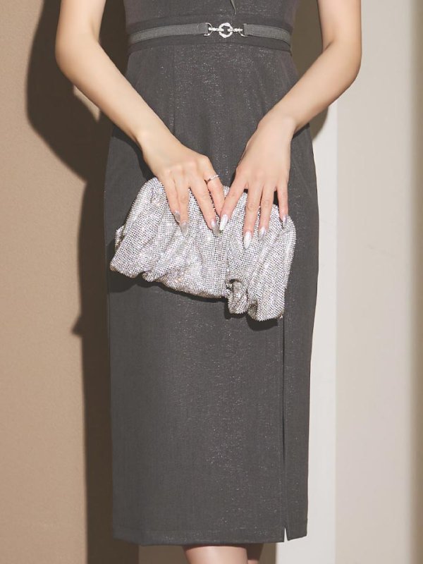 モデル：朝陽凪　身長：156cm　着用サイズ：Sサイズ