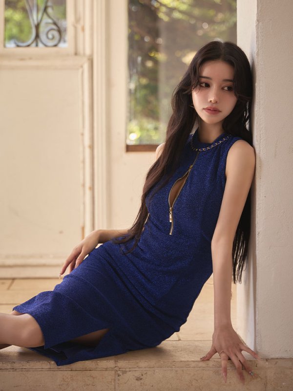ブルー　モデル：ゆりお　身長：165cm　着用サイズ：Sサイズ