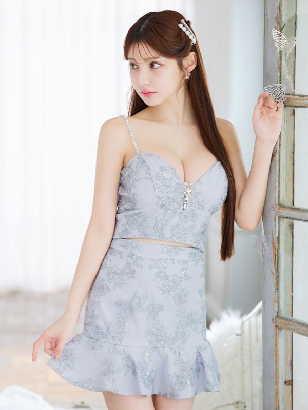 モデル:ももか 身長:156cm 着用サイズ:Sサイズ