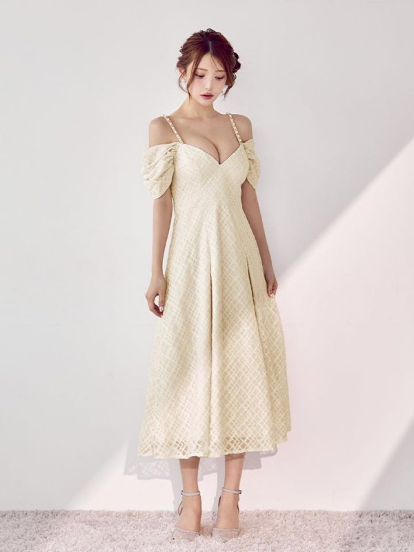 モデル:ももか 身長:156cm 着用サイズ:Sサイズ