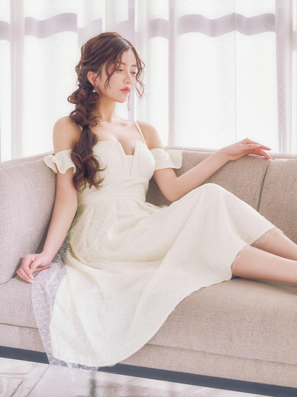 モデル：せいは　身長：161cm　着用サイズ：Sサイズ