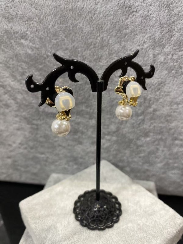 ゴールド×ブラック