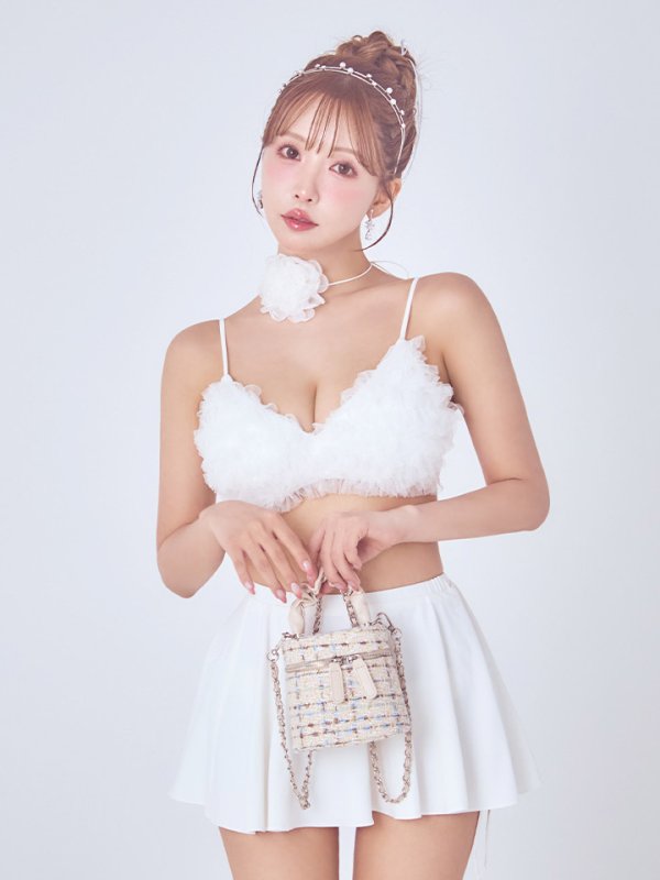 モデル：三上悠亜　身長：159cm　着用サイズ：Sサイズ