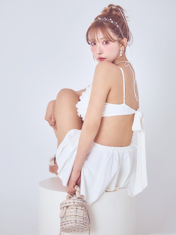 モデル：三上悠亜　身長：159cm　着用サイズ：Sサイズ