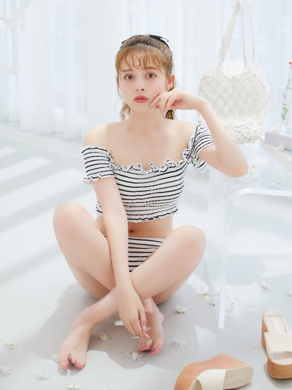 画像13: 【即日発送】【ビキニ】【水着】シャーリングストライプオフショルビキニ  2点セット [YMT]
