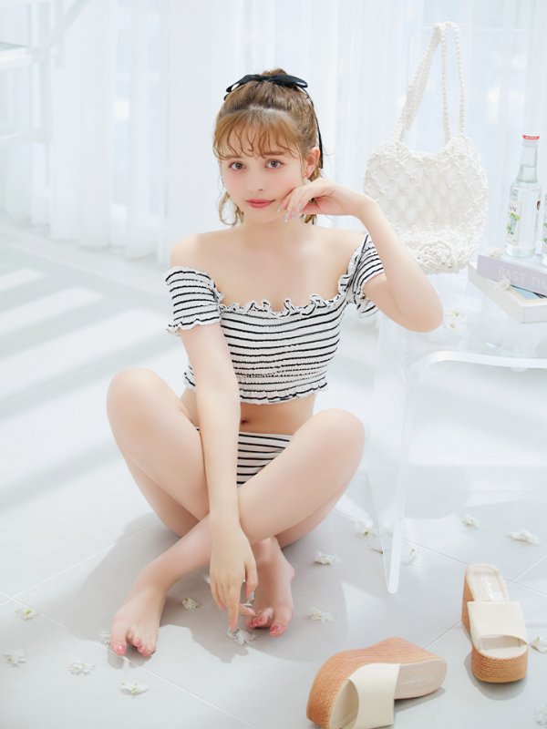 画像15: 【即日発送】【ビキニ】【水着】シャーリングストライプオフショルビキニ  2点セット [YMT]