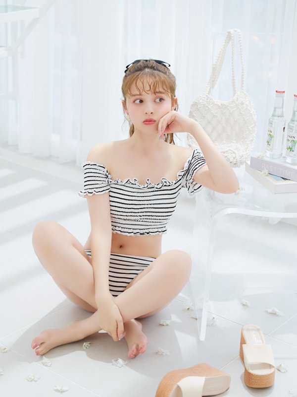 画像16: 【即日発送】【ビキニ】【水着】シャーリングストライプオフショルビキニ  2点セット [YMT]