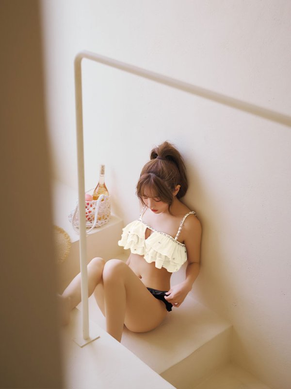 画像28: 【一部予約商品/6月上旬発送予定】【ビキニ】【水着】 ガーリーフリル×ビスチェ セットアップ ビキニ 2点セット[FB01]