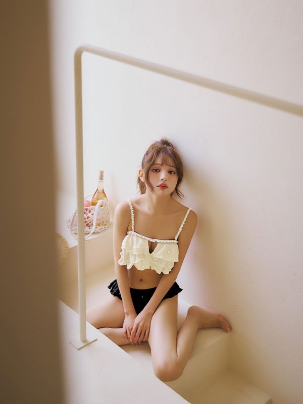 画像9: 【一部予約商品/6月上旬発送予定】【ビキニ】【水着】 ガーリーフリル×ビスチェ セットアップ ビキニ 2点セット[FB01]