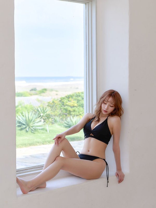 モデル:PyunA.(ぴょな) 身長:160cm 着用サイズ：Sサイズ