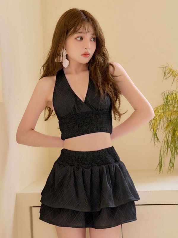 ブラック　モデル：吉木千沙都（ちぃぽぽ）身長：158cm　着用サイズ：Fサイズ