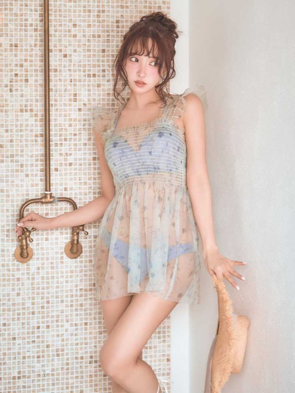 ブルー　モデル:三上悠亜 身長:159cm 着用サイズ:Sサイズ