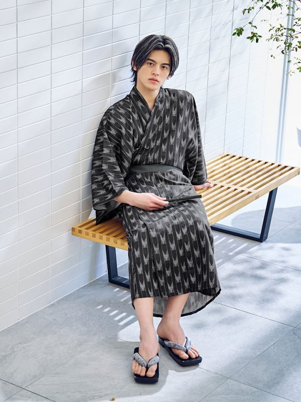 画像7: 【即日発送】【メンズ浴衣】ブラック矢羽線画紳士浴衣 【浴衣３点セット 浴衣/帯/下駄】[YMT]