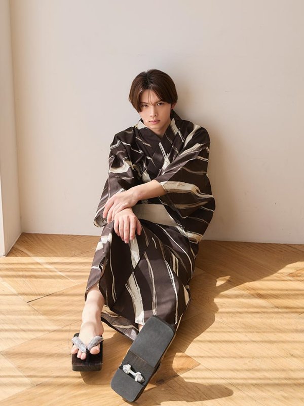 モデル：今井暖大　身長：173cm　着用サイズ：Lサイズ