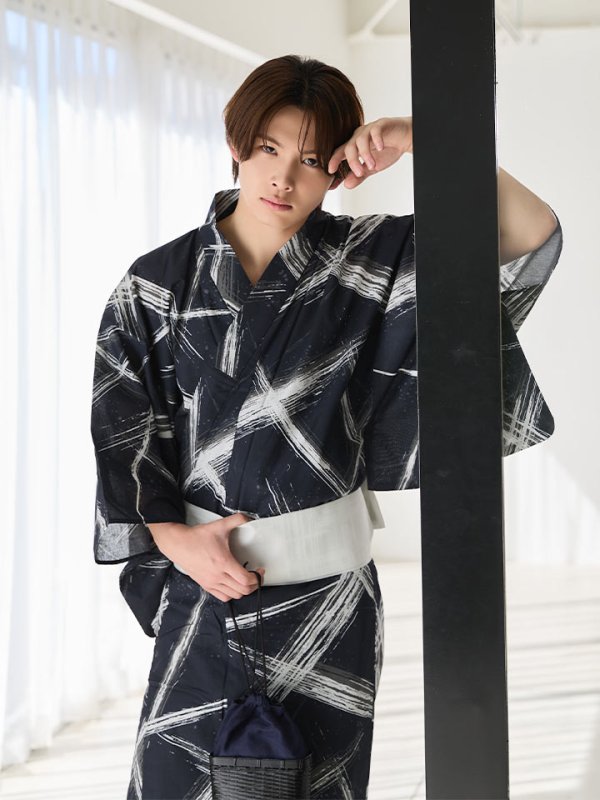 モデル：今井暖大　身長：173cm　着用サイズ：Lサイズ